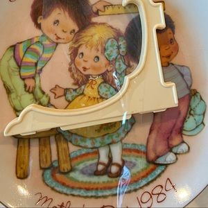 Cutest Antique decoration from 1984 Mother’s Day🥰